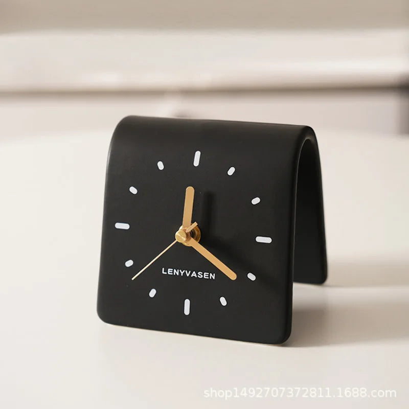 Reloj de Mesa de Cerámica Minimalista