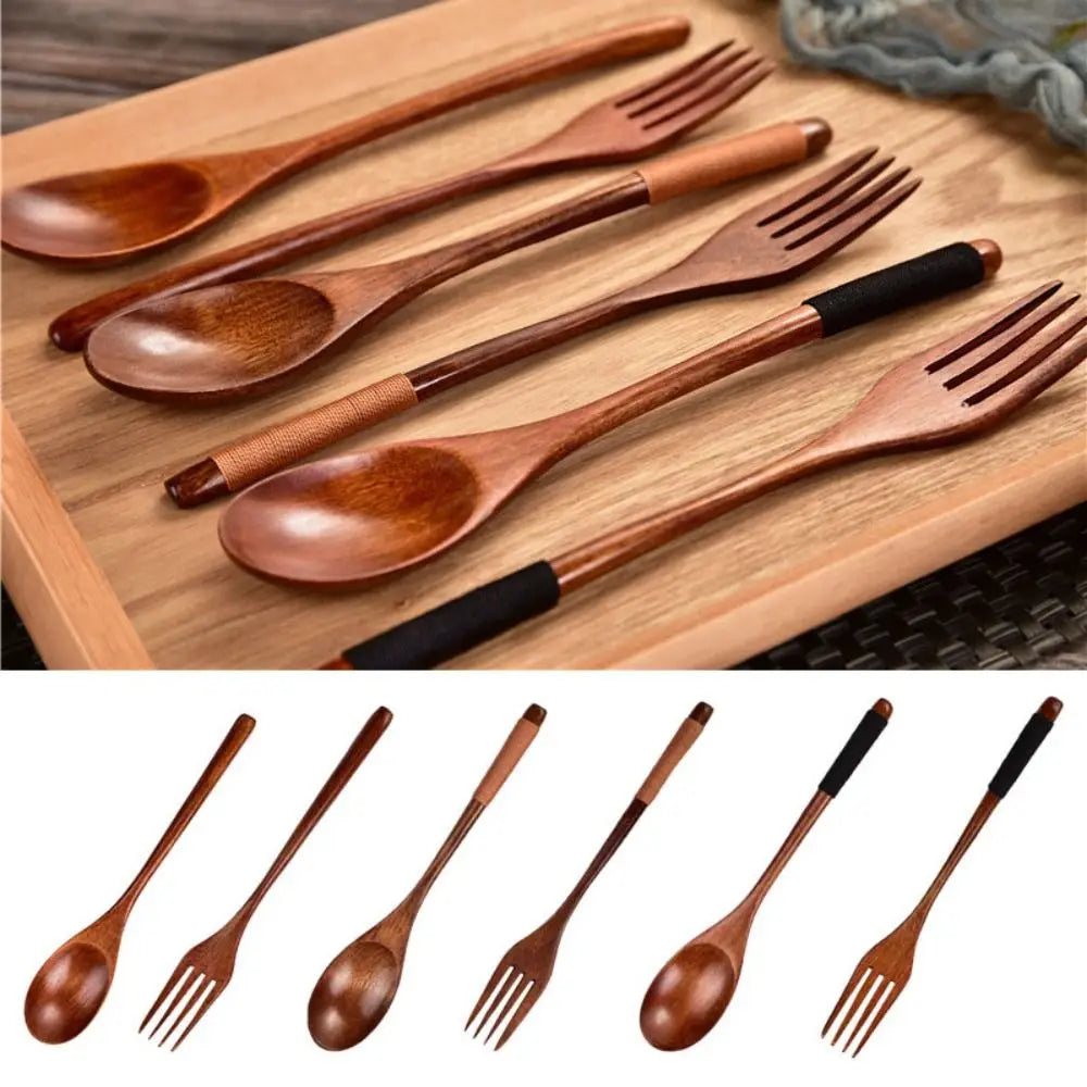 Cuchara y Tenedor de Madera Natural Hechos a Mano